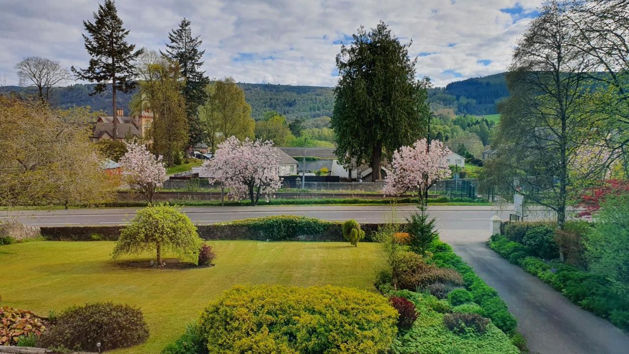 Willows Bed & Breakfast Pitlochry Buitenkant foto