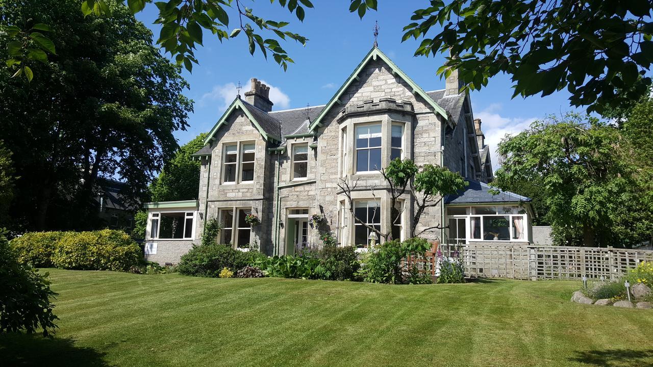 Willows Bed & Breakfast Pitlochry Buitenkant foto