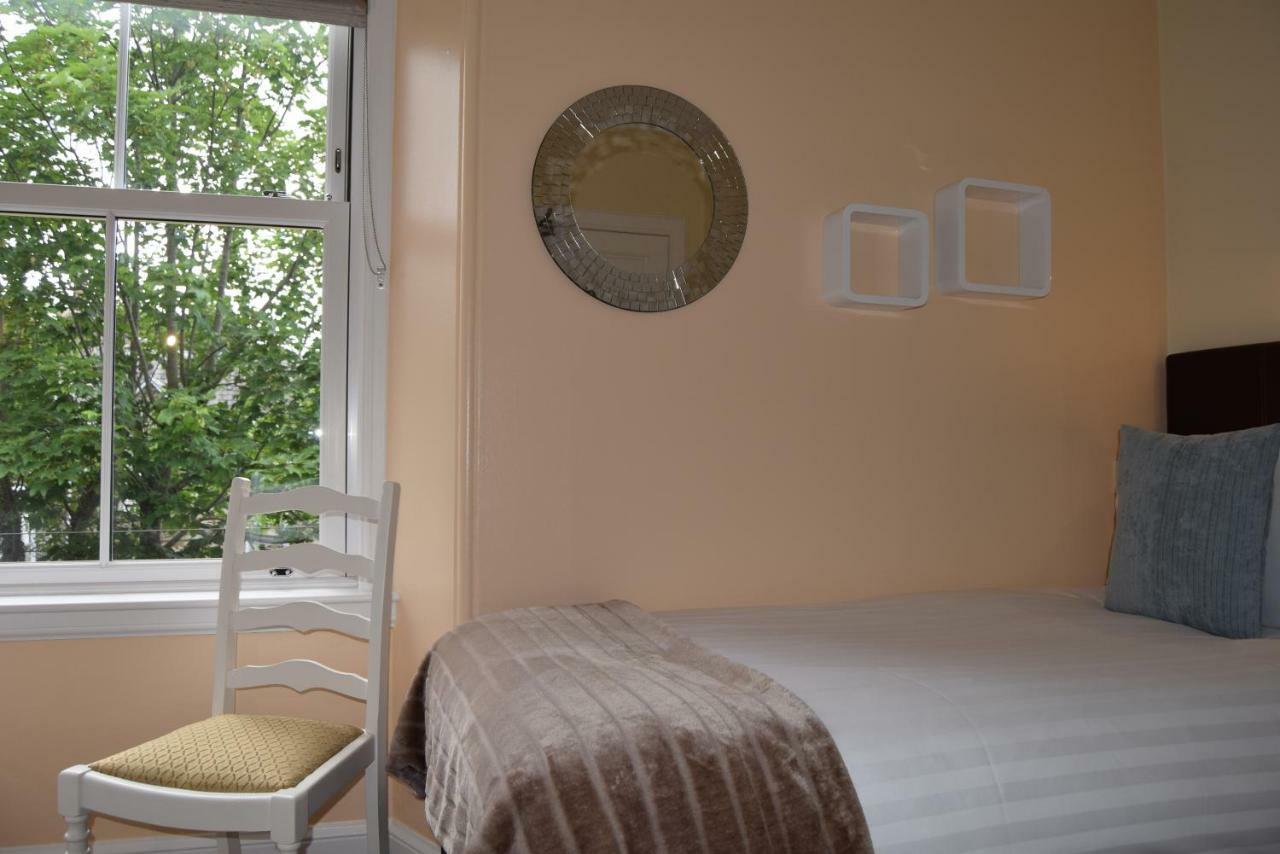 Willows Bed & Breakfast Pitlochry Buitenkant foto